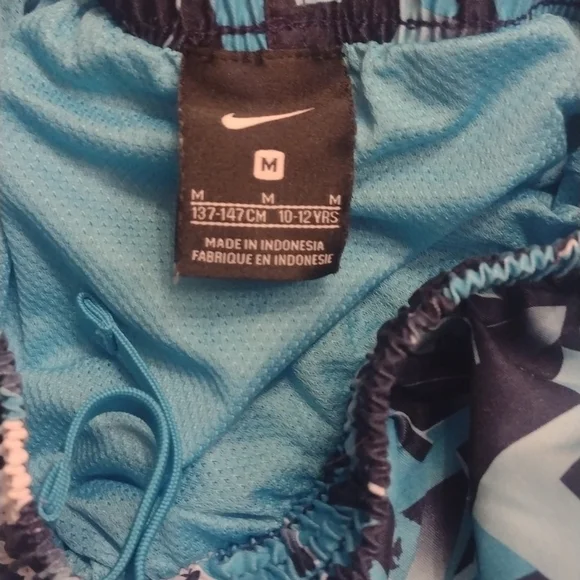 Boys swimsuit - Picture 3 of 4